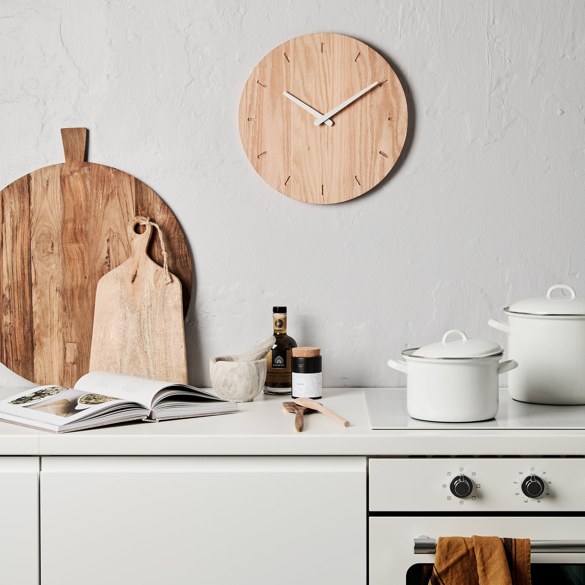 Cander Berlin Mnu 8835 E Horloge Murale en Bois Silent Oak Wood Clock 30, 5 cm Analogique Silencieux