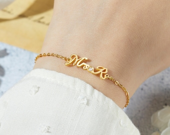 Mrs Bracelet Gift, Gifts for Bride to be, Future Mrs Gifts, Bride Shower Gift, Bride Jewelry, Wedding Gift, Gift for Wife, Mrs Gift