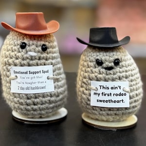 Punny Potato Amigurumi – Cute Crochet Potato with Sassy Saying – Funny Gift – Desk Buddy – Emotional Support Spud