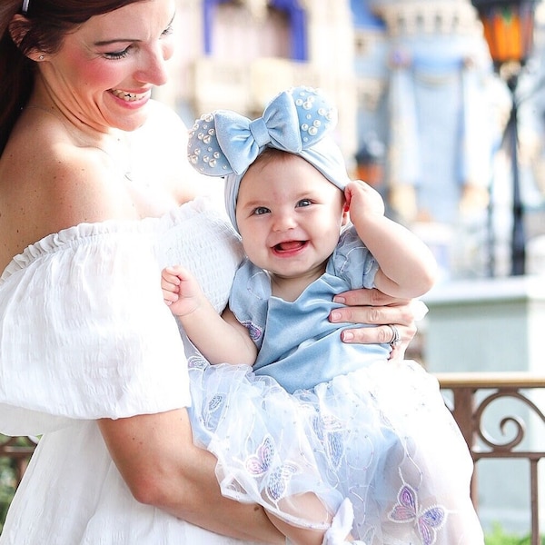 Baby Blue Velvet || Minnie Ears Headwrap || Minnie Ears Turban || Minnie Ears for Babies || Magic kingdom Ears