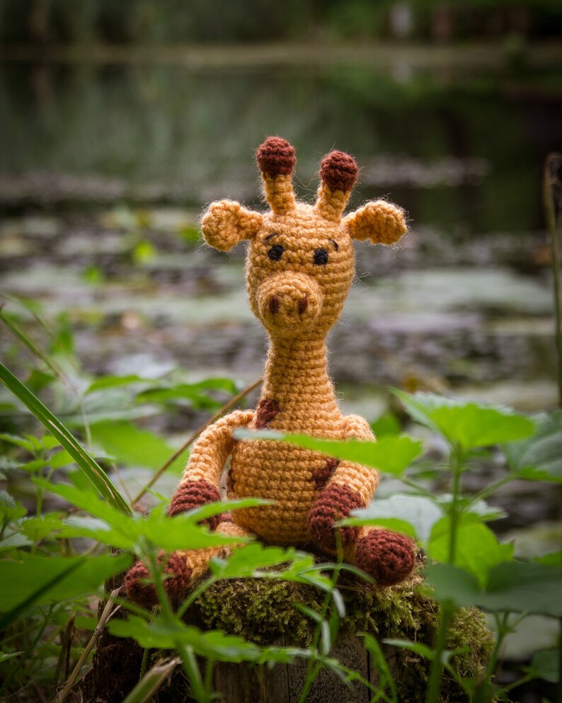 Giraffe 'Glenn' crochet pattern amigurumi PDF LuckyTwins image 3