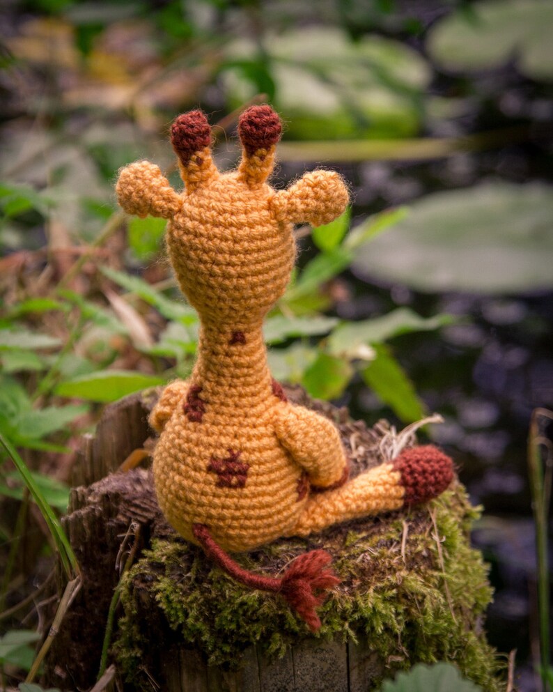 Giraffe 'Glenn' crochet pattern amigurumi PDF LuckyTwins image 4