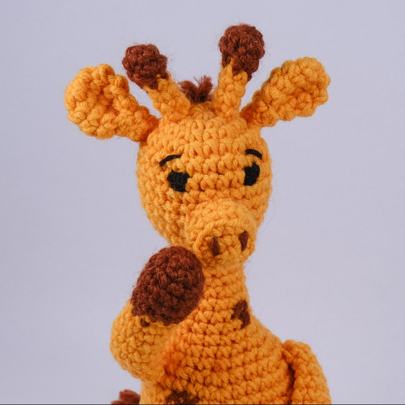 Giraffe 'Glenn' crochet pattern amigurumi PDF LuckyTwins image 5