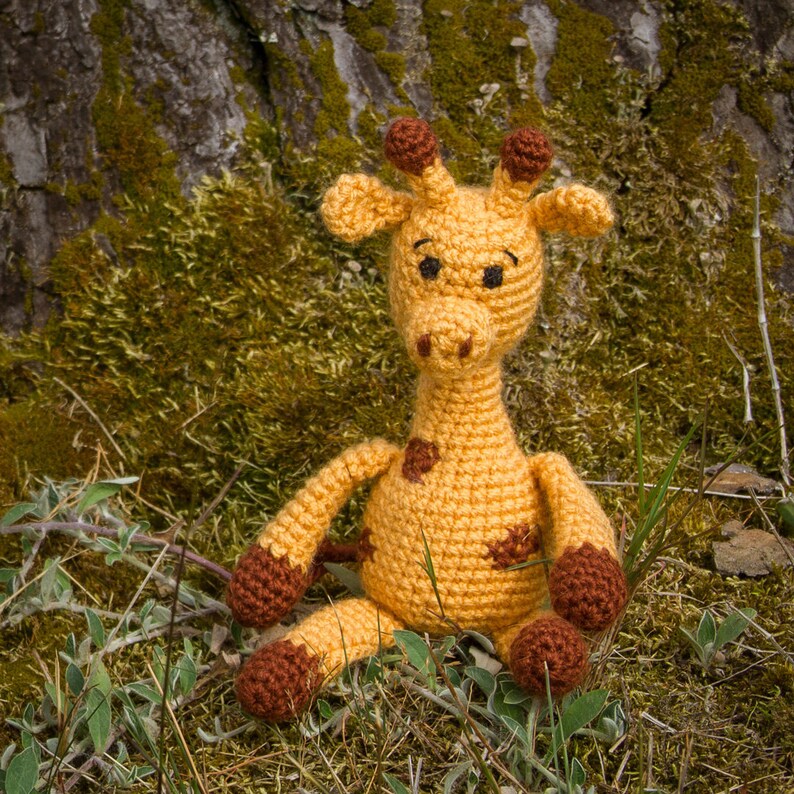 Giraffe 'Glenn' crochet pattern amigurumi PDF LuckyTwins image 6