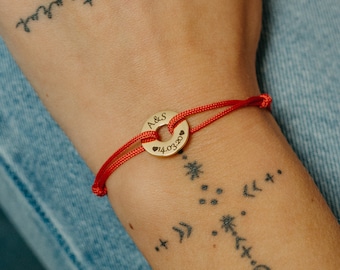 Pulseira de cordão vermelho com mensagem gravada, pulseira de cordão vermelho unissex personalizada, pulseira de proteção ajustável, presente de dia dos namorados para ela
