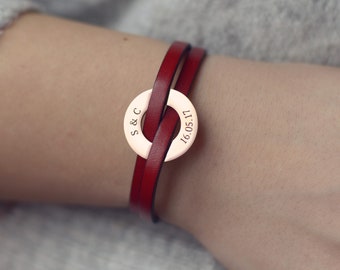 Pulseira de couro vermelha com gravação personalizada. Pulseira de couro gravada/pulseira de couro artesanal/unissex/pulseira de couro masculina ou feminina