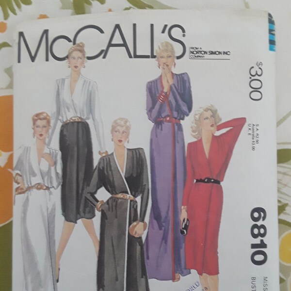 Vintage McCalls 6810, Adrian Cartmen dress pattern, C/C