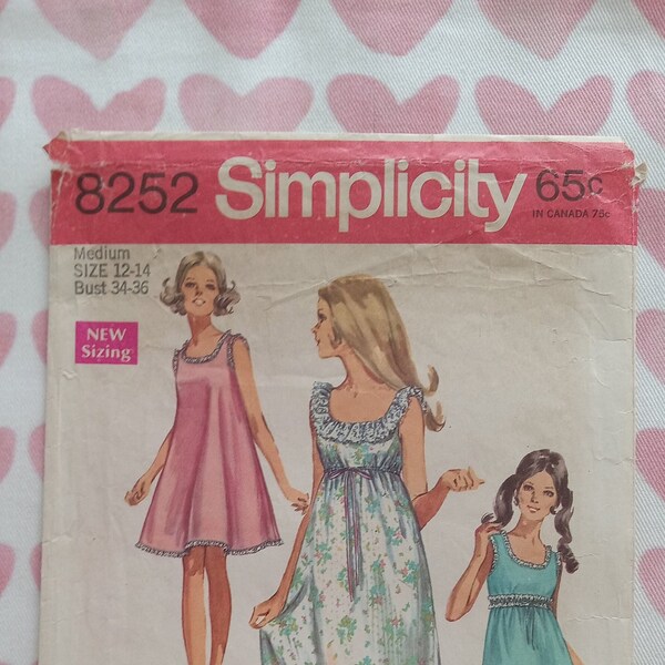 Vintage Simplicity 8252, Jiffy Nightgown pattern, C/C