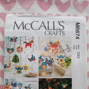 McCalls 6674, Christmas Crafts pattern, UC/FF