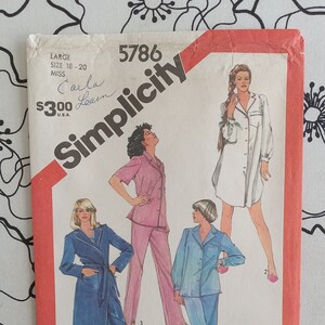 Vintage Simplicity 5786, Sleepwear pattern, UC/FF