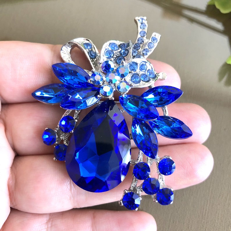 Spilla blu grande strass di cristallo, Gioielli floreali, Regalo per lei immagine 5