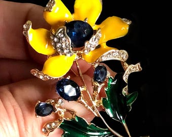Broche Fleur VB Italie – Strass Cristal Ambre Jaune – Métal Ton Or – Neuf Sans Boîte