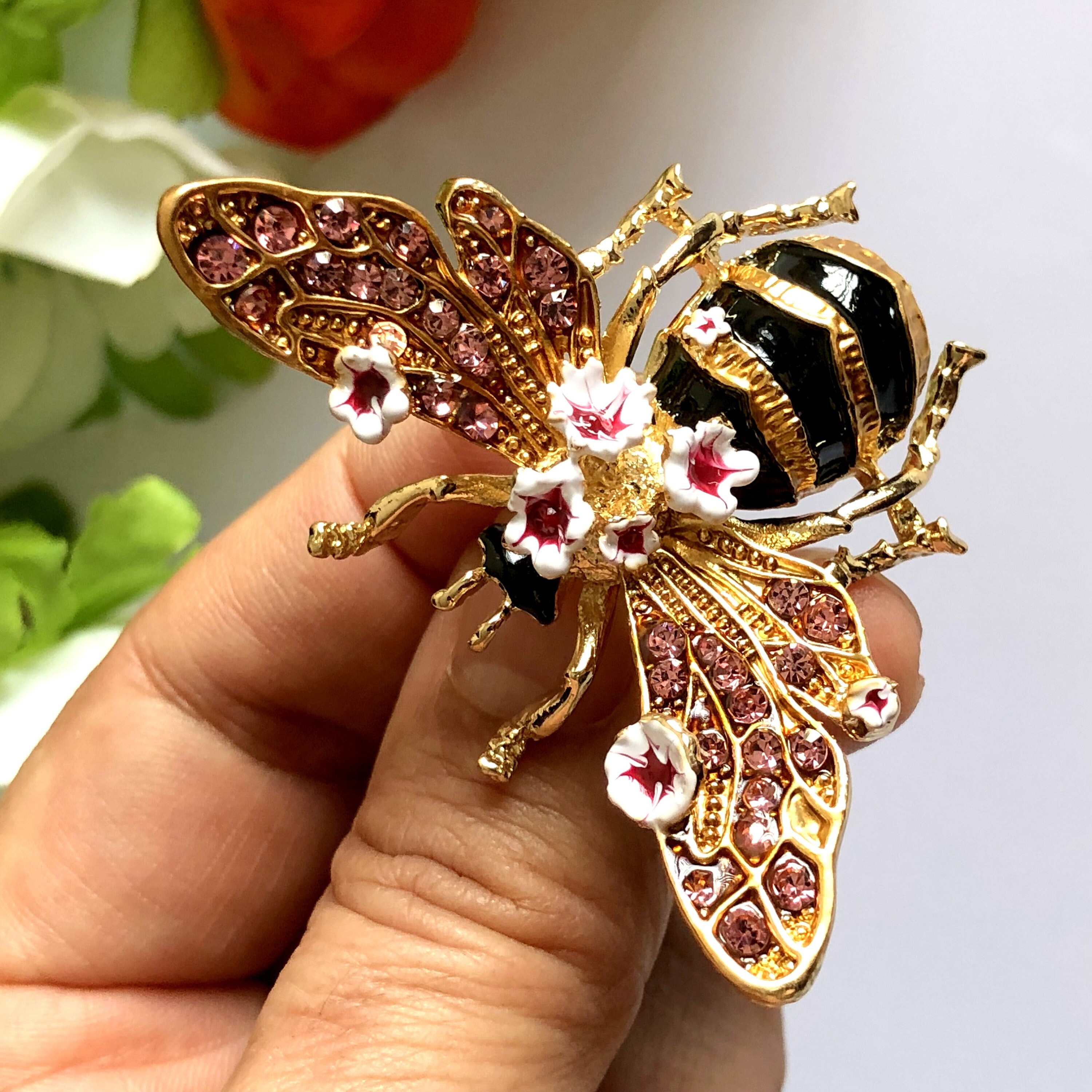 Vintage Style Honey Bee Brooch: Rhinestone Bumble Bee Pin - Etsy