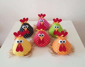 Poulet en tissu de Pâques à pois, décoration de Pâques, poulet farci doux, cadeau de Pâques, décoration de table, décor de ferme