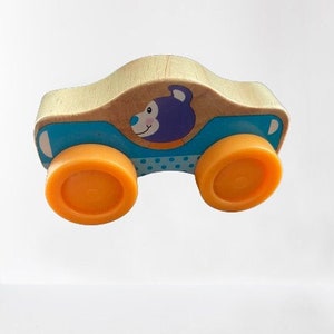 Melissa and doug animal stacking cars top