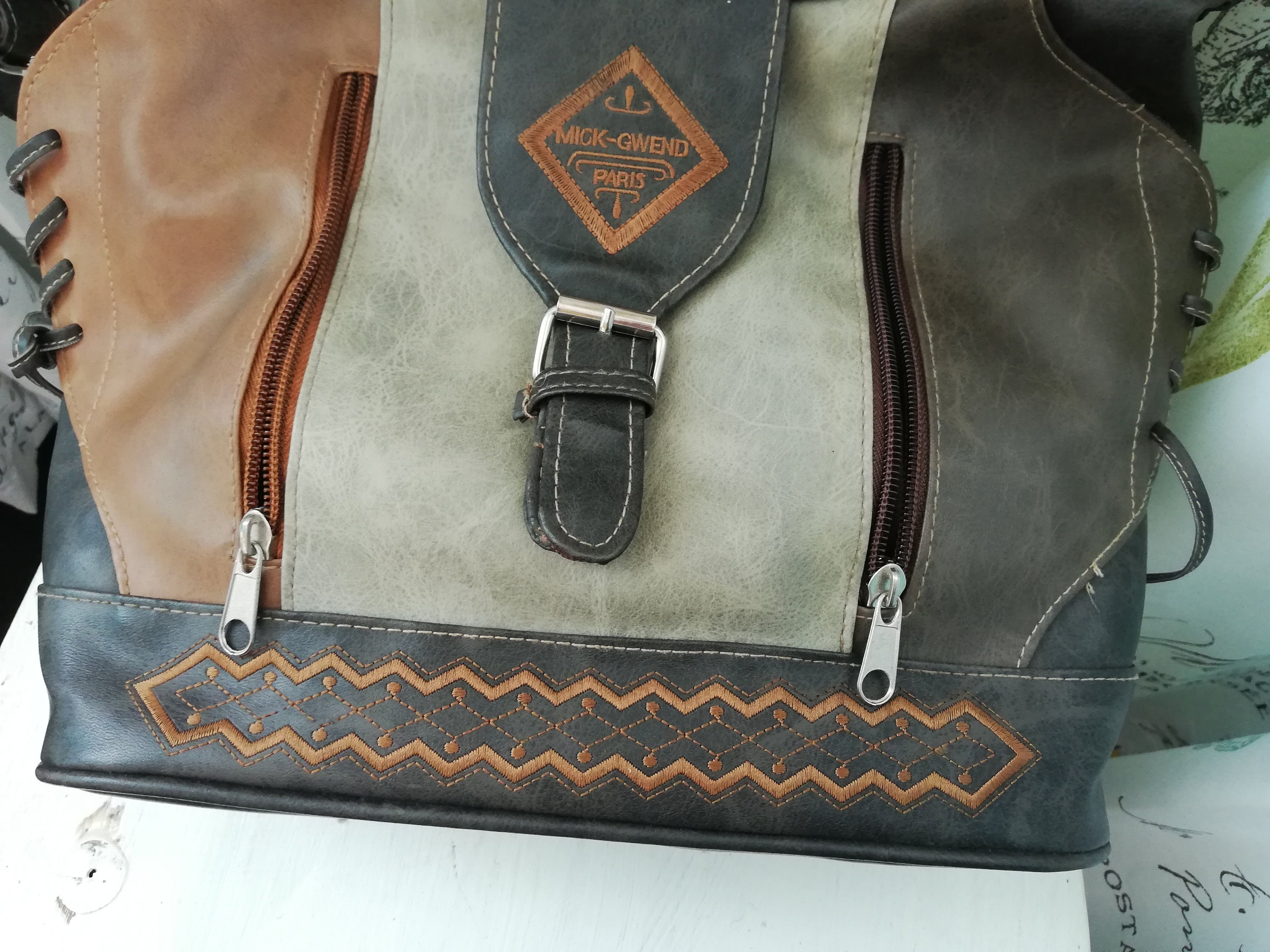 mick gwend paris bag