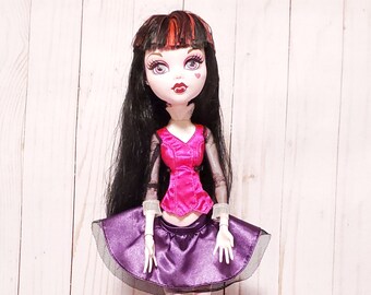 17 inch monster high doll draculaura
