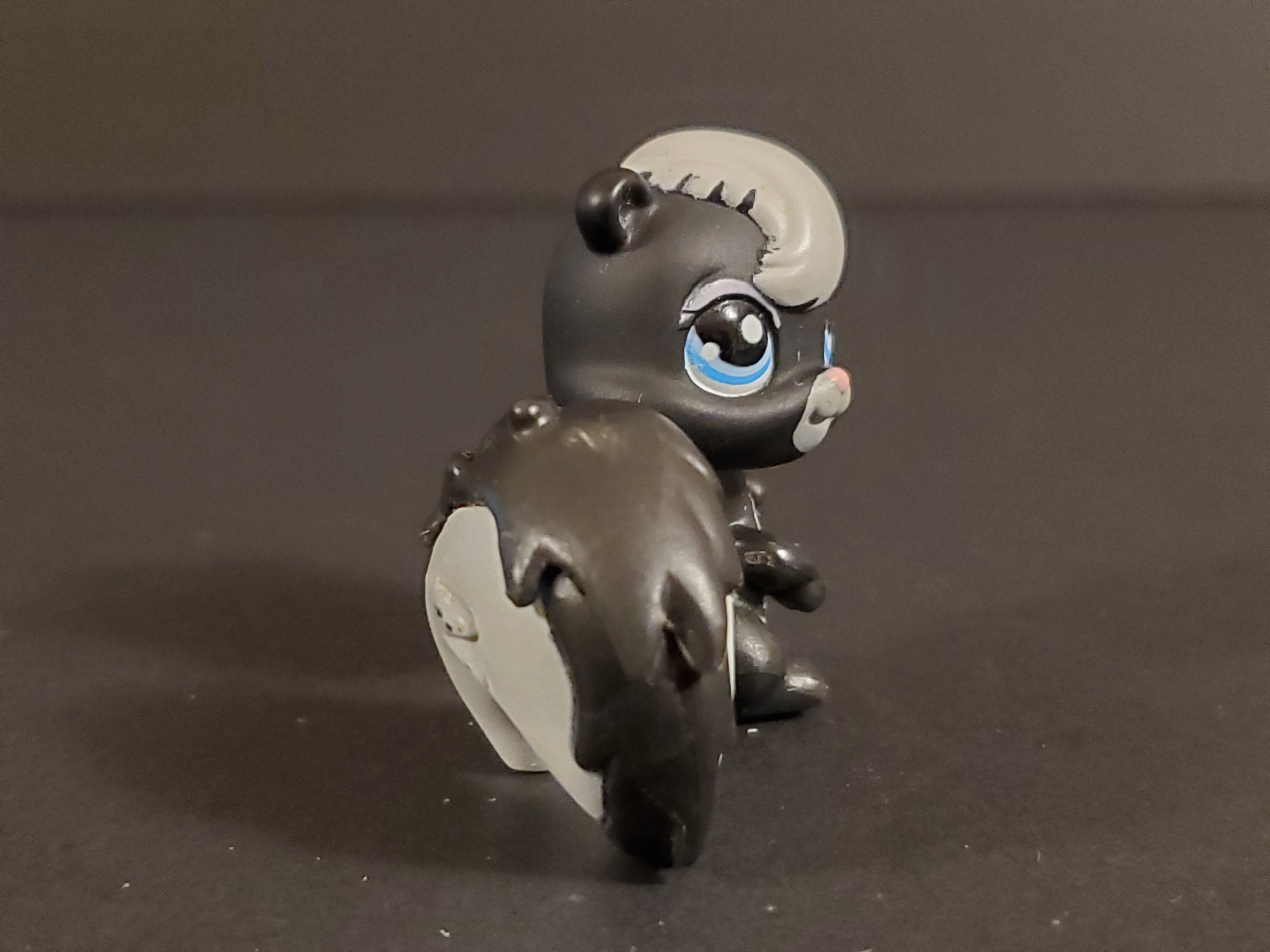 Littlest Pet Shop LPS Authentic Skunk 85 black blue eyes | Etsy