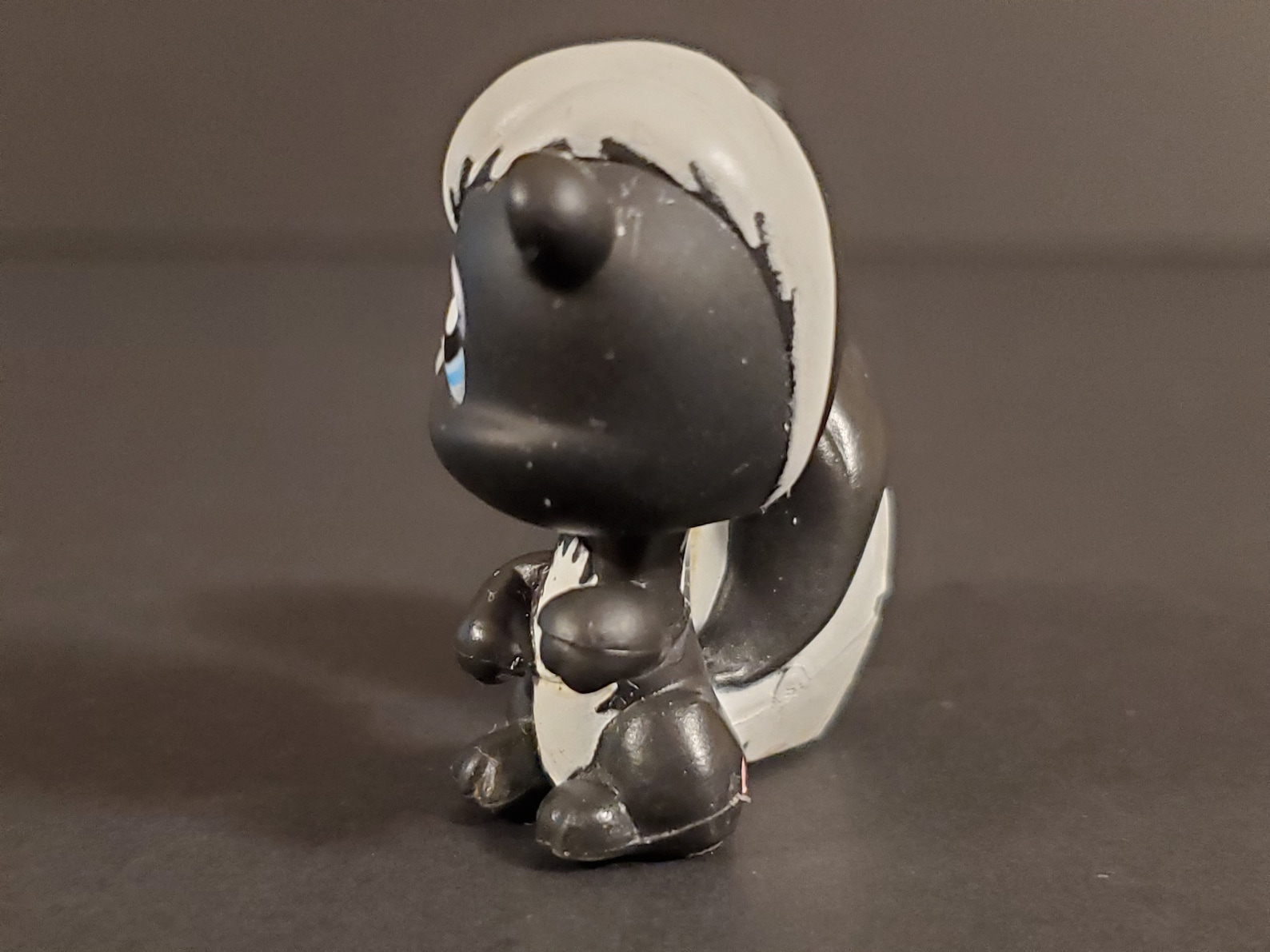 Littlest Pet Shop LPS Authentic Skunk 85 black blue eyes Etsy