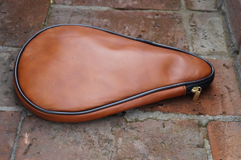 ping pong leather case bright brown image 2