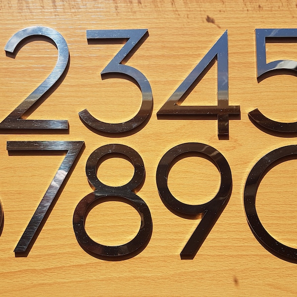 Grands numéros de maison/porte flottants en police Neutra classique en acier inoxydable massif de 3 mm avec finition miroir (15 cm)