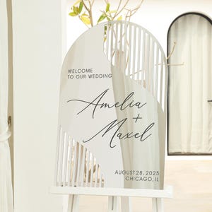 Arched Wedding Sign - Mirror Silver Welcome Sign - Wedding Reception Signage - Wedding Stationery - Wedding Ceremony Sign - Acrylic Signs