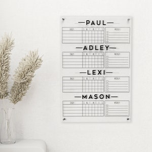 Gepersonaliseerde karweikaart voor vier kinderen, droog uitwisbaar acrylbord, gezinsplanner, commandocentrum, gepersonaliseerd karweibord voor vier kinderen