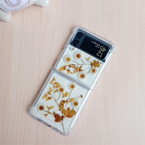 Yellow leave case,real pressed flower case for Samsung Z Flip 7 6,S25 Edge S24 Ultra,iPhone 17 16 15 14 Pro Max 16e,Google Pixel 10 9 Pro