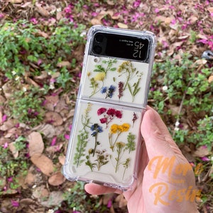Pressed dried wild grass flower case for Samsung Z Flip 7 6,S25 Edge S24 Ultra,iPhone 17 16 15 Pro Max 16e,Google Pixel 10 9 Pro