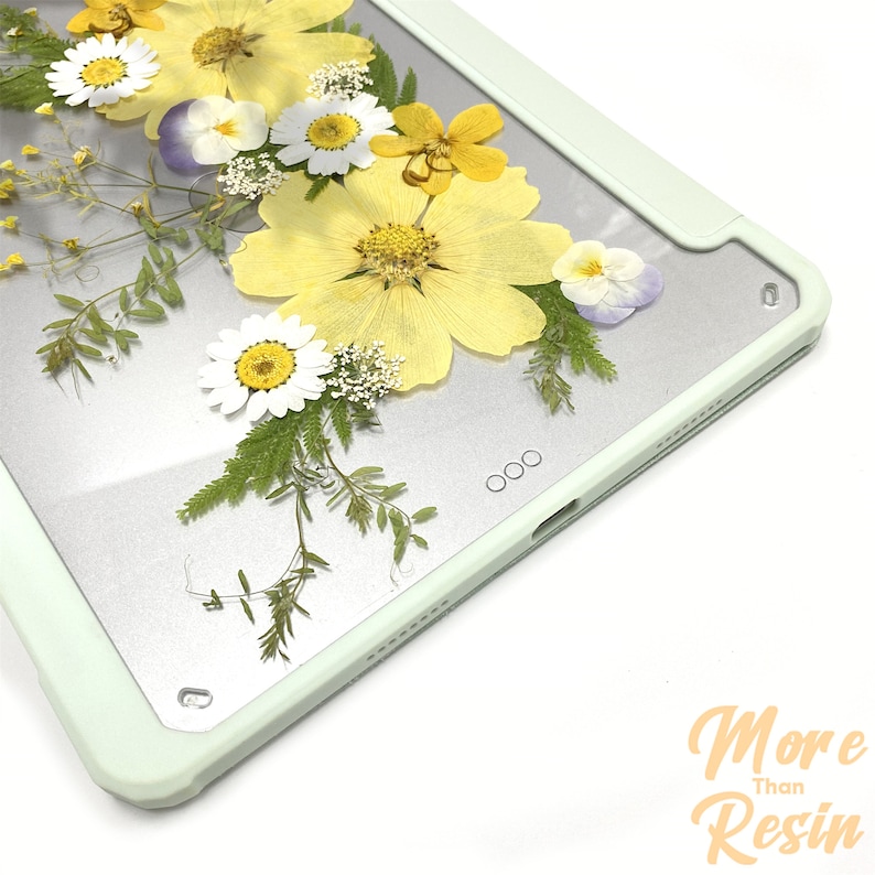 Real dried large yellow flowers case with pen slot for iPad Pro 11in 13in 2024 2025,mini 7,iPad 11th 12th gen,iPad Air 2025 2026,iPad A16 image 6