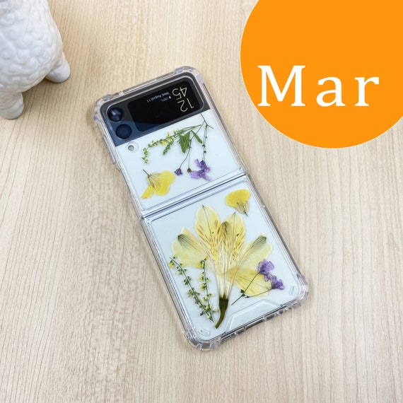 Mar Daffodil birth flower case for Samsung Z Flip 7 8,Z Fold 7 8,S26 FE S25 Ultra,iPhone 17 16 15 14 13 Pro Max 17e,Google Pixel 10 Pro Fold