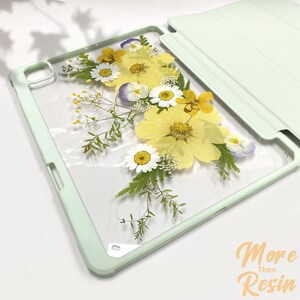 Real dried large yellow flowers case with pen slot for iPad Pro 11in 13in 2024 2025,mini 7,iPad 11th 12th gen,iPad Air 2025 2026,iPad A16 image 8