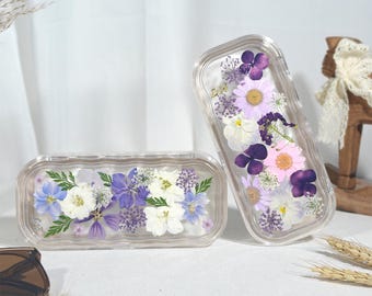 Sött resefodral för glasögon med riktiga blommor och rengöringsduk för glasögon, ask för solglasögon med eget namn och initialer, perfekt present till skolan för studenter