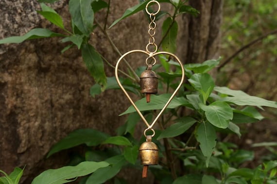 Handmade Vintage Heart Wind Chime, Rustic Metal Bells, Farmhouse Garden Decor