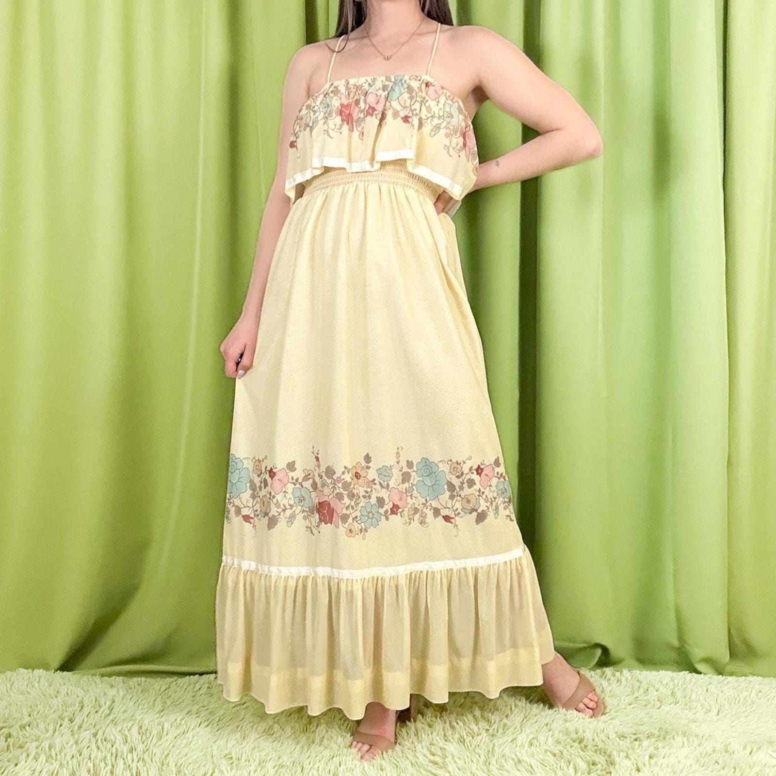Vicky Vaughn★　ワンピース　ヴィンテージ　アメリカ製　エプロン風 Vintage Fashion Spotlight: Vicky Vaughn - The Vintage Inn