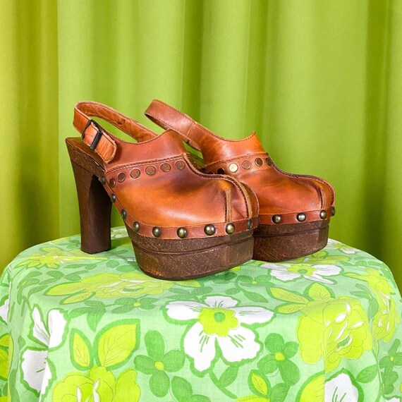 vintage platform clogs