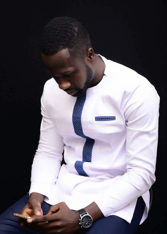 mens white dashiki outfit