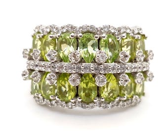 Natural Arizona Peridot gemstone dual Semi-eternity ring Sterling Silver ring, Peridot ring, peridot Eternity ring, peridot cocktail ring