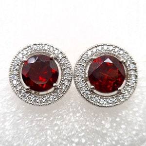 Natural 8MM Red Garnet Studs, Birthday Gift, Anniversary Gift, Mother&#39;s Day gift, Big round studs, Solitaire Studs, Red round halo studs