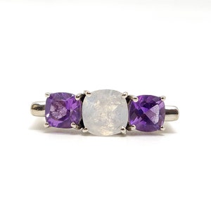 Regenboog Maansteen Kussen Ring-Triple Stone Ring-Paarse Amethist Kussen Ring-Verjaardag, Verjaardagscadeau voor haar-Stapelring-Promise Ring