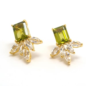 Pendientes de topacio blanco natural y peridoto-pendientes de declaración verdes, dorados y blancos-regalo para agosto-grandes tachuelas de solitario-oro de 18 quilates sobre plata