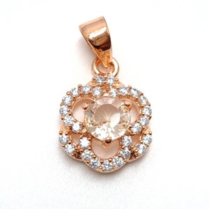 Natural Peach Morganite Floral Pendant in Rose Gold on Silver, Floral Solitaire Minimalist Pendant, Anniversary Gift, Gift For Her, Birthday