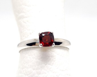 Natural 5mm Red Garnet Cushion Ring-Minimalist Ring-Gift For Her-Anniversary Gift-January Birthstone Ring-Stackable Ring-Dainty Promise Ring