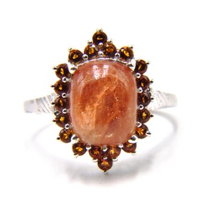Natural gemstone Oregon Sunstone ring cabochon studded cocktail ring in sterling silver. Orange stone ring, Sunstone ring, Cocktail ring.
