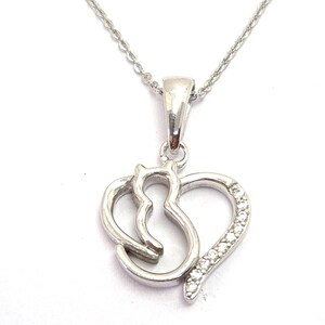 Cat love pendant, Cat design silver pendant, Cat parent pendant, Cat jewellery-Pet parent pendant, Dainty Cat pendant, Cat jewellery gift