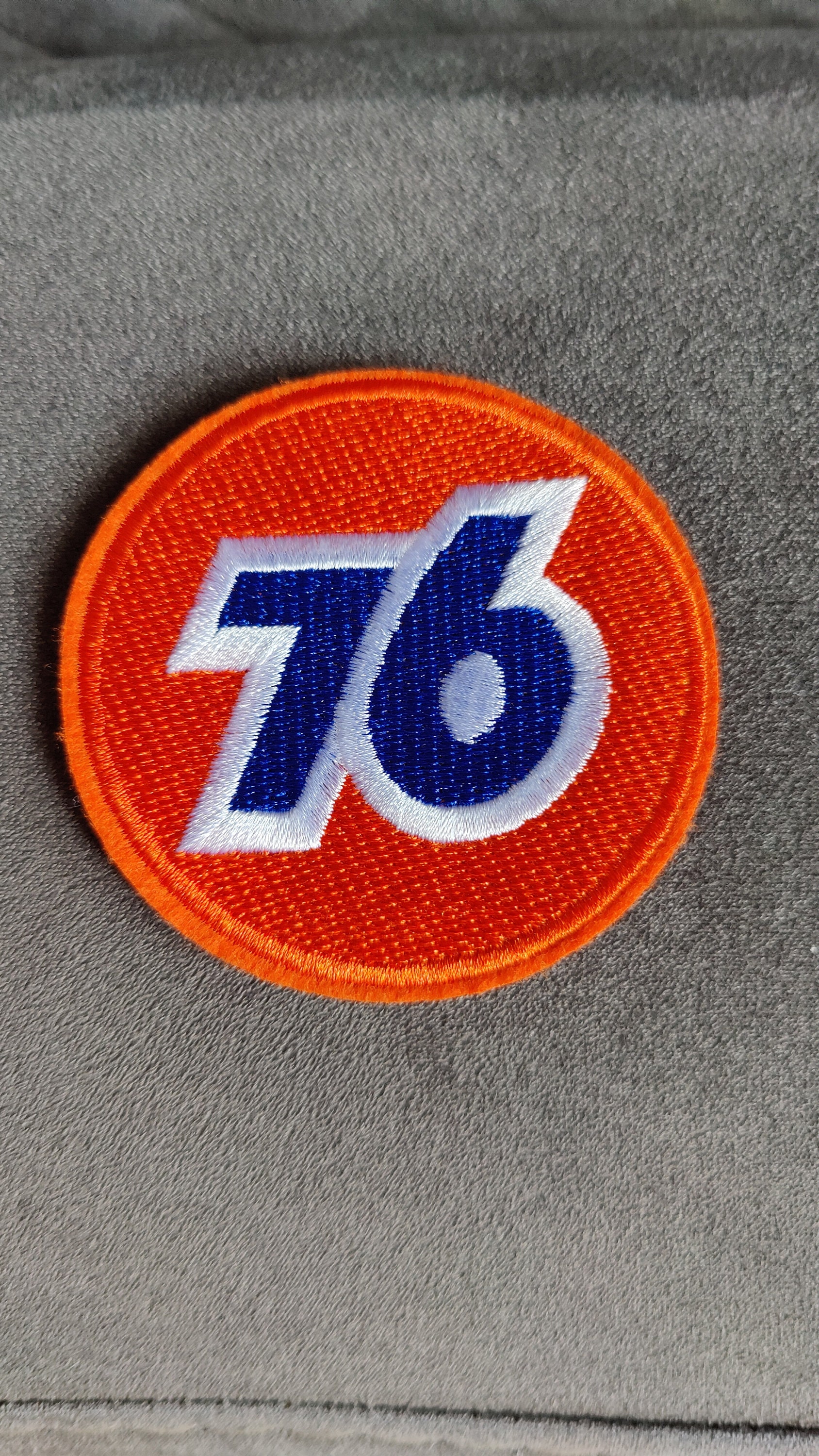 GUIDE TO GASOLINE LOGOS -
ガソリン　スタンド　ロゴ 51abjo1-qDL._AC_SY200_QL15_.jpg