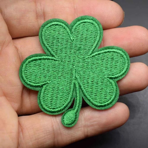 Four Leaf Clover Leaf Embroidered Iron Sew On Patches Fashion Clothing Bags