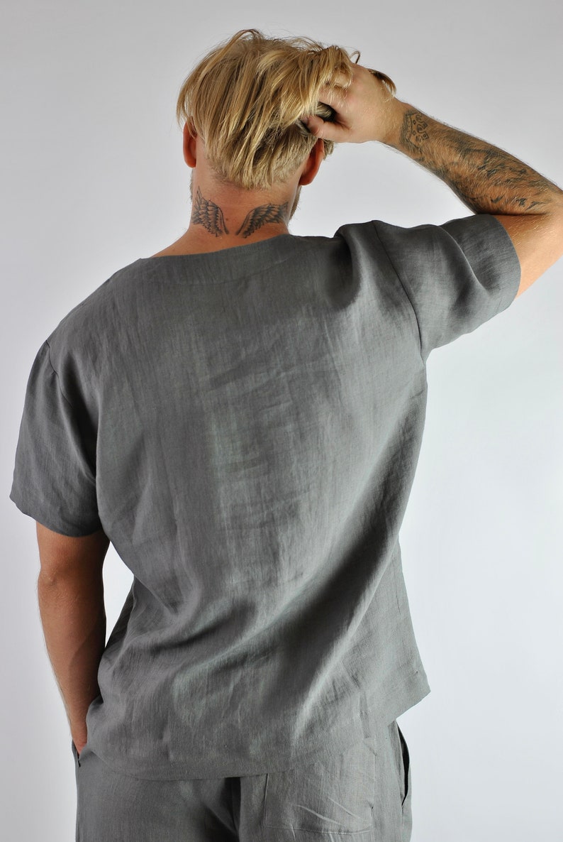 Men's linen t-shirt, Linen tracksuit top, grey linen shirt, Lounge linen top, linen shirt V-neck, Loungewear No. 67 image 4
