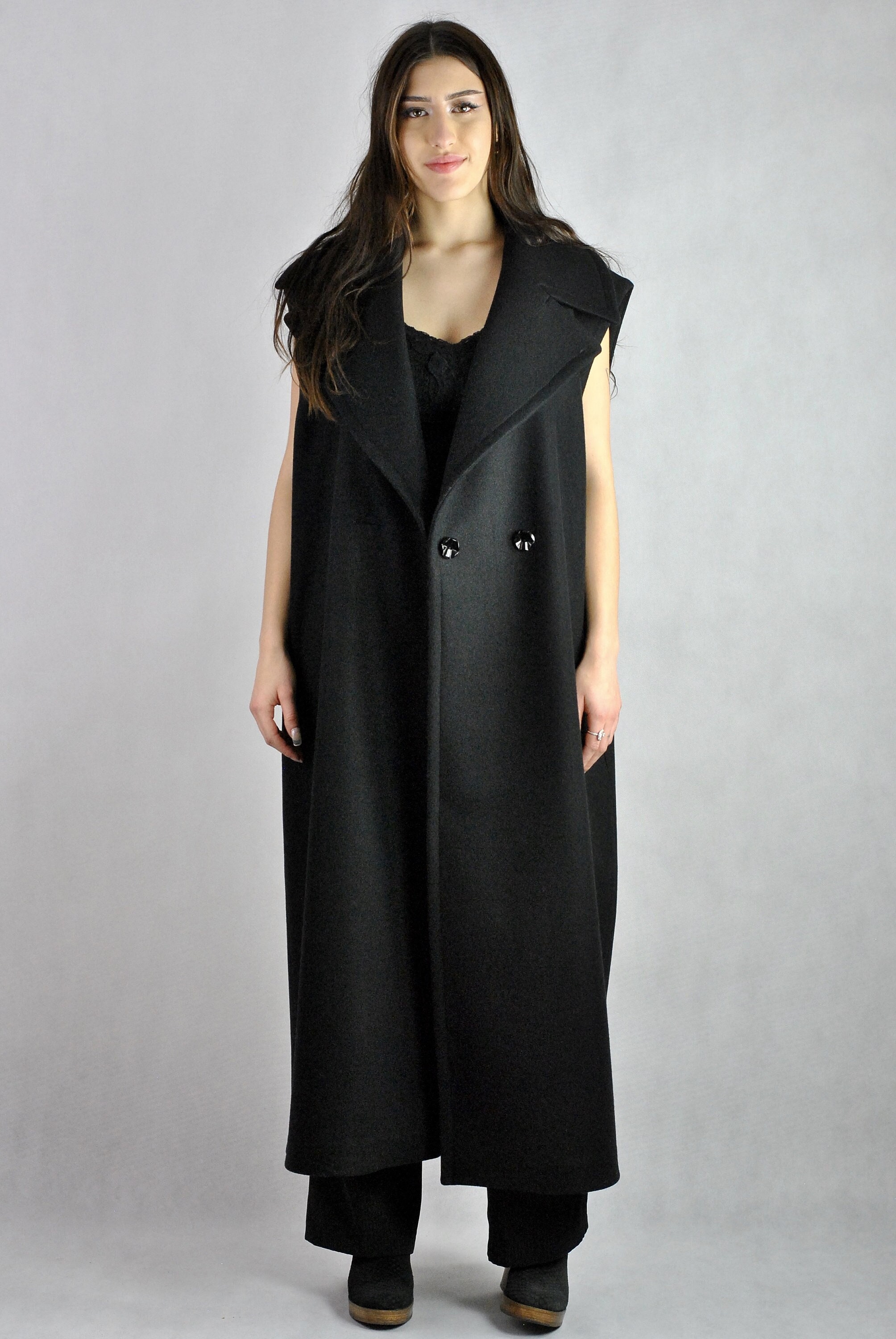 Sleeveless Black Coat Virgin Wool With Cashmere Loose Fitting With