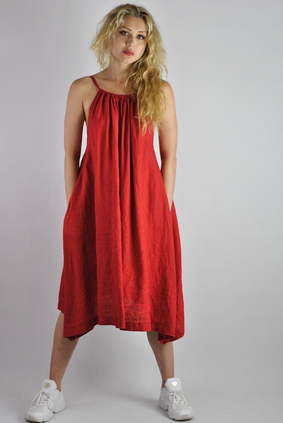 Puur linnen rode jurk jurk aan riemen stropdassen -